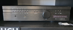 Bryston B100